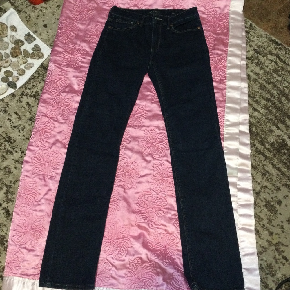 LUCKY BRAND: dark wash Brooke Straight leg Jeans: Size  2/26
